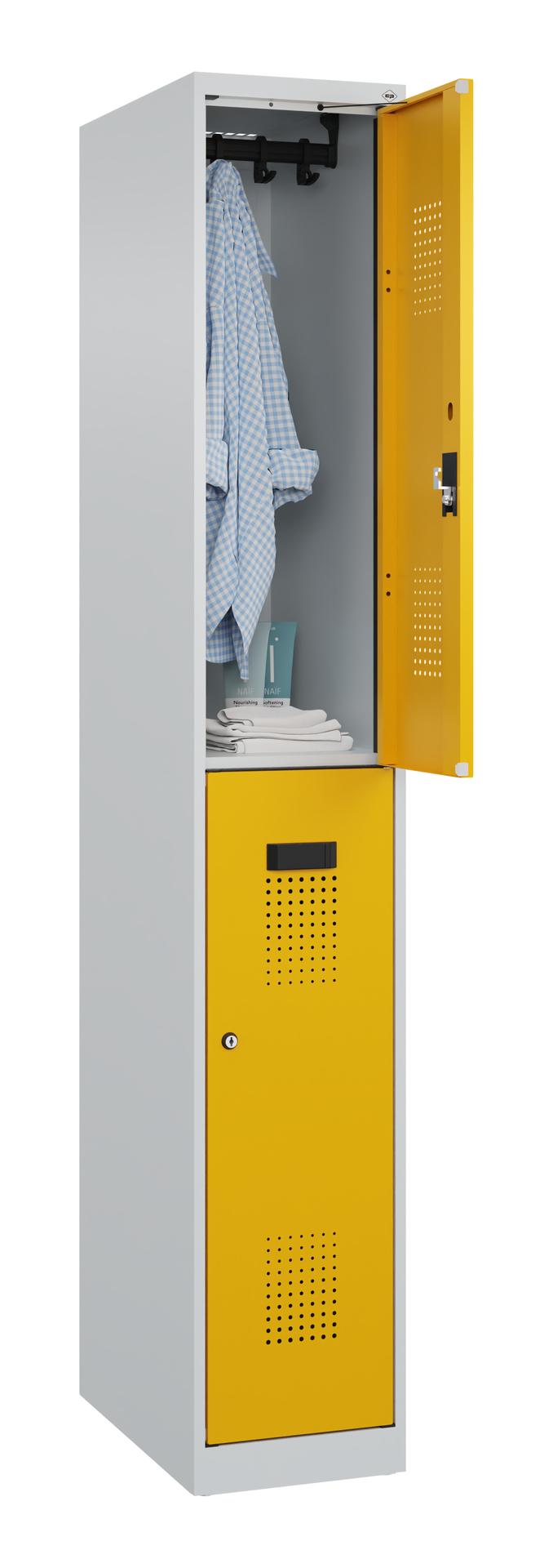 Gelber Spind mit offener Tür enthält ein kariertes Hemd und Pflegeprodukte.
