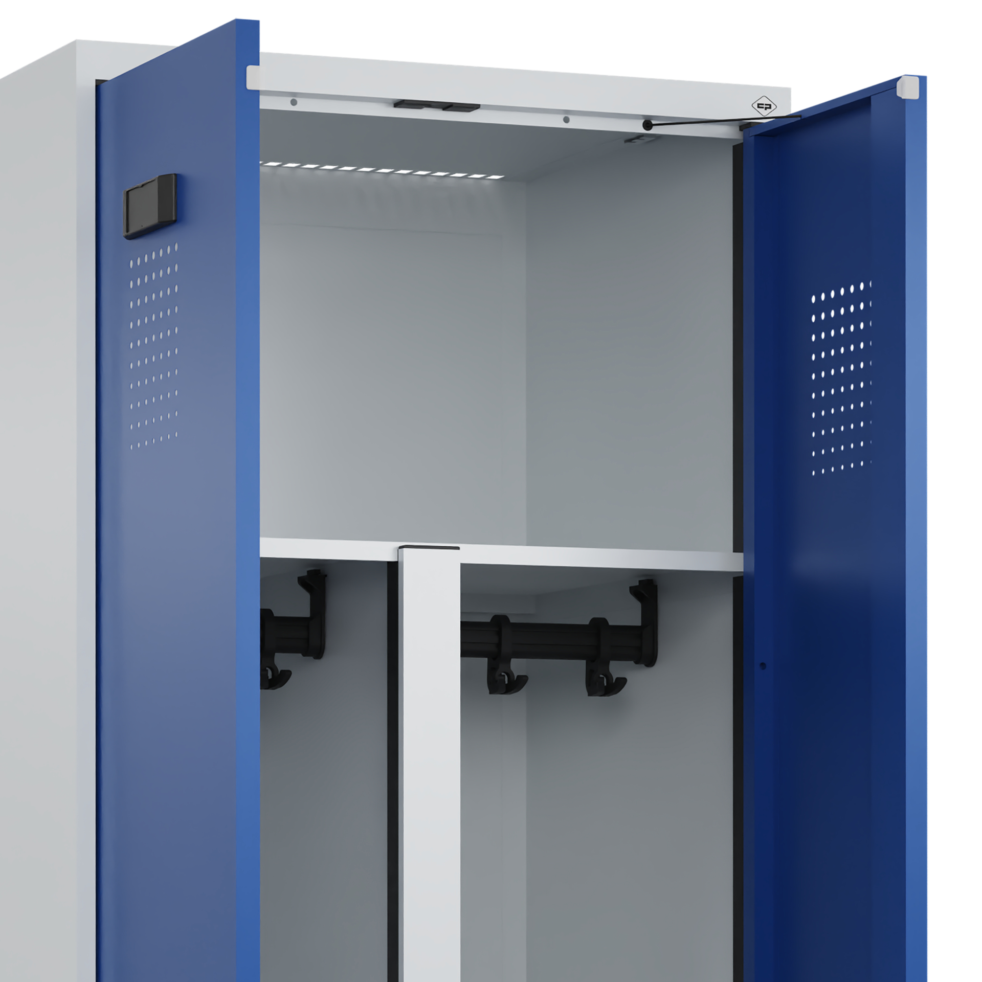 Offener Metallschrank mit blauer Tür in leerem Raum.