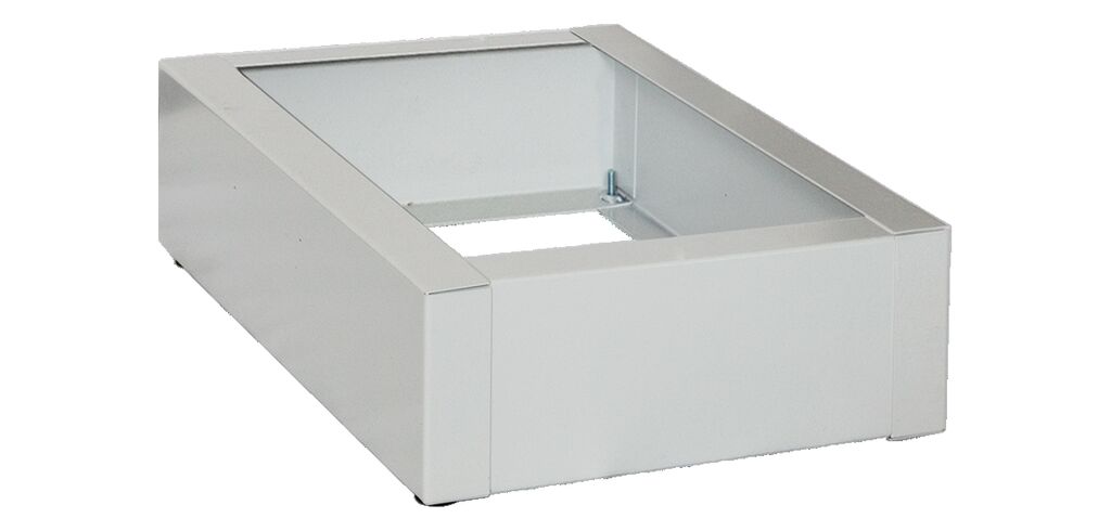 C+P Socle pour armoire vestiaire Z, série Basis